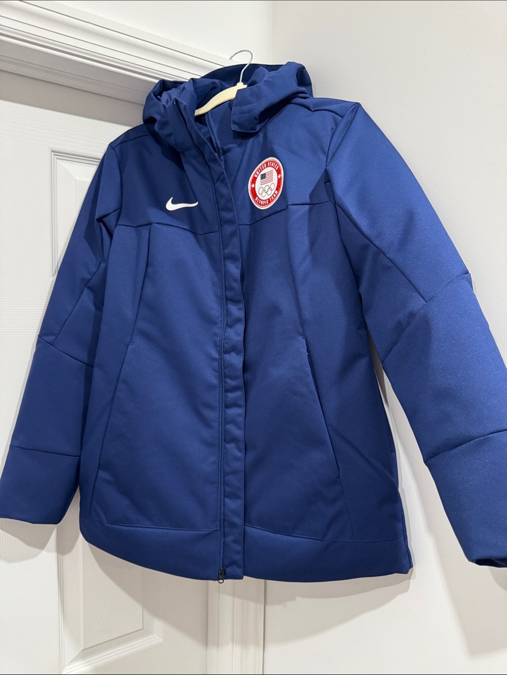 Nike Blue Hooded Puffer with Team USA Badge. Unisex. Size S. NEW